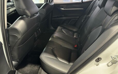 Toyota Camry, 2019 год, 2 690 000 рублей, 23 фотография