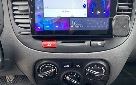 KIA Rio II, 2011 год, 680 000 рублей, 15 фотография