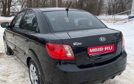 KIA Rio II, 2011 год, 680 000 рублей, 4 фотография