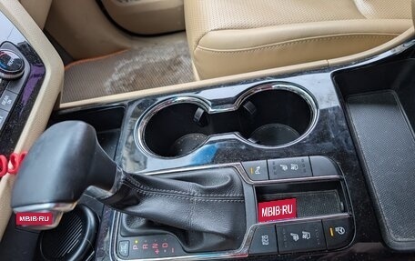 KIA Carnival III, 2018 год, 2 780 000 рублей, 10 фотография