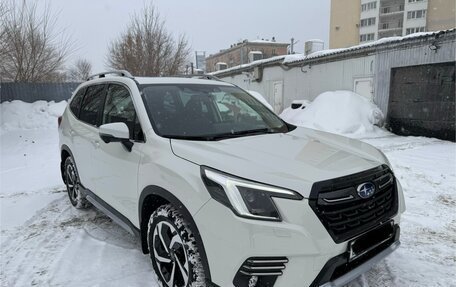 Subaru Forester, 2022 год, 5 350 000 рублей, 2 фотография