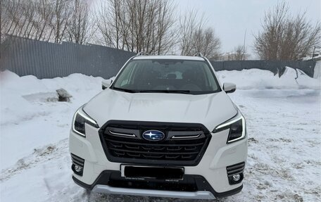 Subaru Forester, 2022 год, 5 350 000 рублей, 6 фотография