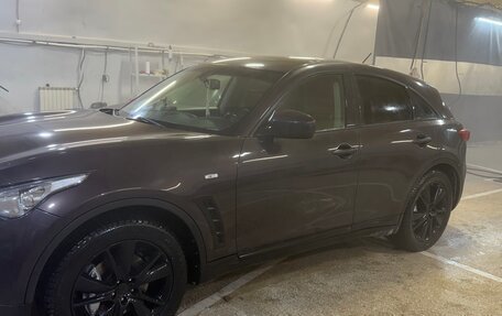 Infiniti QX70, 2014 год, 2 400 000 рублей, 14 фотография