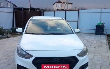 Hyundai Solaris II рестайлинг, 2018 год, 1 200 000 рублей, 3 фотография