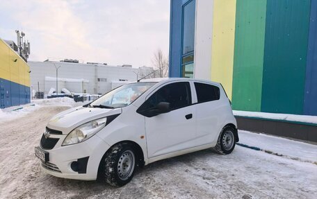 Chevrolet Spark III, 2011 год, 480 000 рублей, 2 фотография