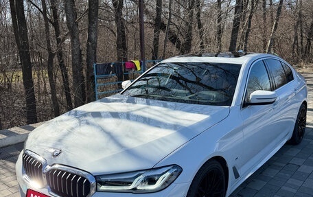 BMW 5 серия, 2021 год, 5 300 000 рублей, 3 фотография