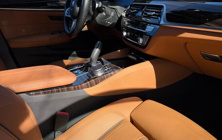 BMW 5 серия, 2021 год, 5 300 000 рублей, 13 фотография