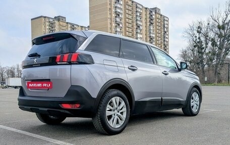 Peugeot 5008 II, 2019 год, 1 690 000 рублей, 10 фотография