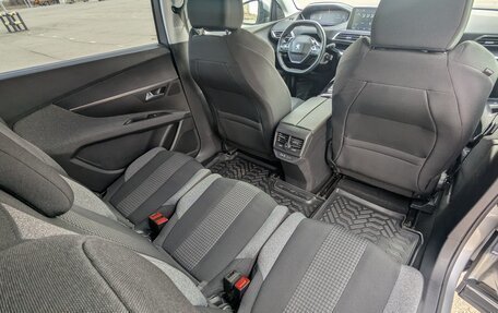 Peugeot 5008 II, 2019 год, 1 690 000 рублей, 15 фотография