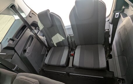 Peugeot 5008 II, 2019 год, 1 690 000 рублей, 32 фотография