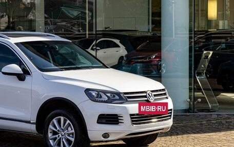 Volkswagen Touareg III, 2012 год, 1 995 000 рублей, 9 фотография