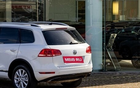 Volkswagen Touareg III, 2012 год, 1 995 000 рублей, 10 фотография