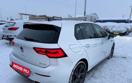 Volkswagen Golf VIII, 2021 год, 2 350 000 рублей, 7 фотография