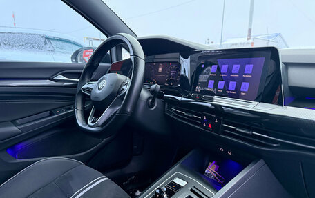 Volkswagen Golf VIII, 2021 год, 2 350 000 рублей, 35 фотография