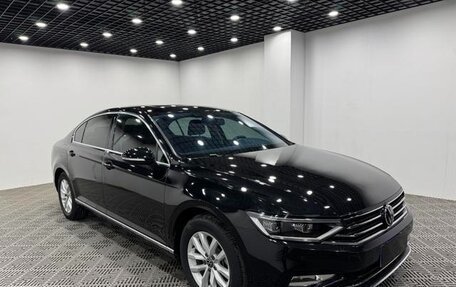 Volkswagen Passat B8 рестайлинг, 2022 год, 1 650 000 рублей, 3 фотография