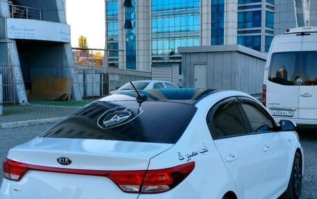 KIA Rio IV, 2017 год, 900 000 рублей, 2 фотография