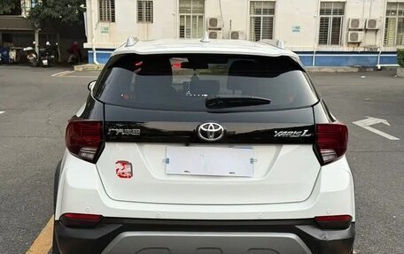 Toyota Yaris XP150 рестайлинг, 2022 год, 1 370 001 рублей, 5 фотография