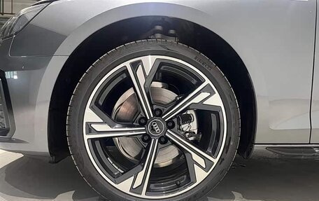 Audi A4, 2025 год, 4 950 000 рублей, 13 фотография