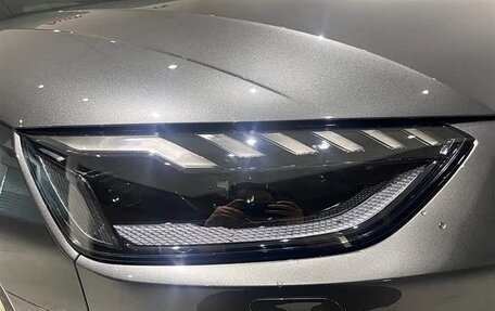 Audi A4, 2025 год, 4 950 000 рублей, 14 фотография