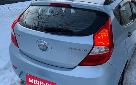 Hyundai Solaris II рестайлинг, 2012 год, 700 000 рублей, 9 фотография