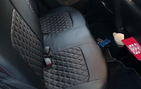 Hyundai Solaris II рестайлинг, 2012 год, 700 000 рублей, 28 фотография