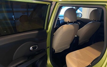 KIA Soul II рестайлинг, 2017 год, 1 492 000 рублей, 23 фотография