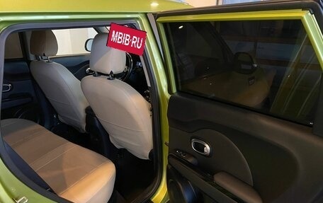 KIA Soul II рестайлинг, 2017 год, 1 492 000 рублей, 25 фотография