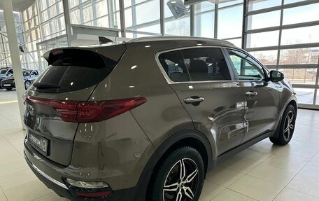KIA Sportage IV рестайлинг, 2018 год, 2 149 900 рублей, 6 фотография