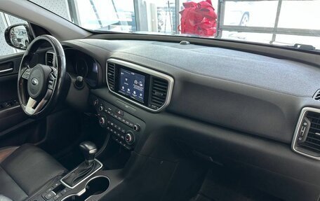 KIA Sportage IV рестайлинг, 2018 год, 2 149 900 рублей, 8 фотография