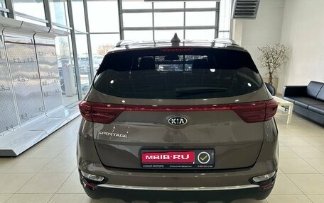 KIA Sportage IV рестайлинг, 2018 год, 2 149 900 рублей, 5 фотография