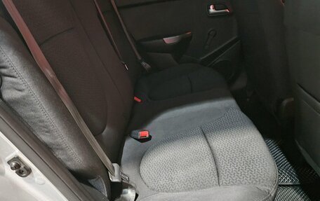 KIA Rio III рестайлинг, 2017 год, 1 099 000 рублей, 13 фотография