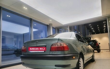 Toyota Avensis III рестайлинг, 2001 год, 410 000 рублей, 6 фотография