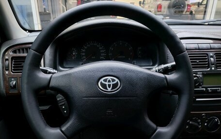 Toyota Avensis III рестайлинг, 2001 год, 410 000 рублей, 21 фотография