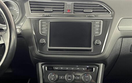 Volkswagen Tiguan II, 2017 год, 2 599 000 рублей, 16 фотография