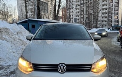 Volkswagen Polo VI (EU Market), 2013 год, 970 000 рублей, 1 фотография