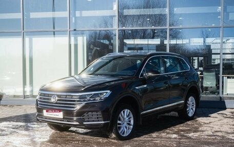 Volkswagen Touareg III, 2020 год, 4 949 000 рублей, 1 фотография