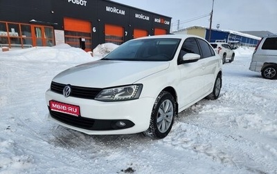Volkswagen Jetta VI, 2013 год, 870 000 рублей, 1 фотография