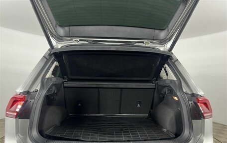 Volkswagen Tiguan II, 2017 год, 2 599 000 рублей, 24 фотография