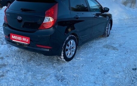 Hyundai Solaris II рестайлинг, 2016 год, 1 200 000 рублей, 3 фотография