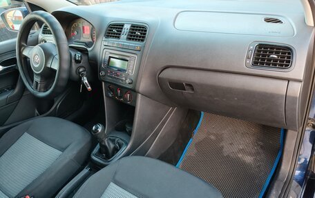 Volkswagen Polo VI (EU Market), 2013 год, 610 000 рублей, 13 фотография