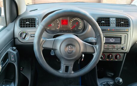 Volkswagen Polo VI (EU Market), 2013 год, 610 000 рублей, 18 фотография