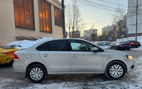 Volkswagen Polo VI (EU Market), 2013 год, 970 000 рублей, 3 фотография