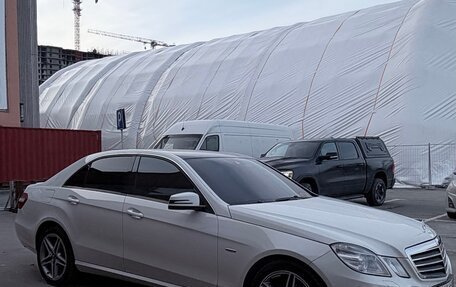 Mercedes-Benz E-Класс, 2012 год, 1 680 000 рублей, 5 фотография