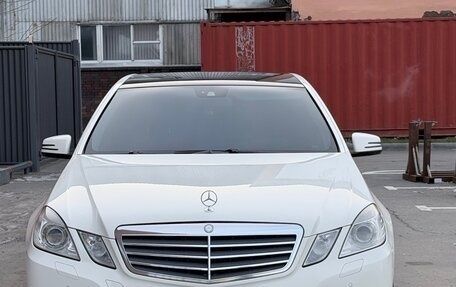 Mercedes-Benz E-Класс, 2012 год, 1 680 000 рублей, 2 фотография