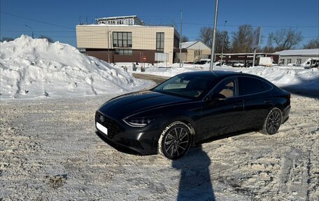 Hyundai Sonata VIII, 2021 год, 2 700 000 рублей, 3 фотография