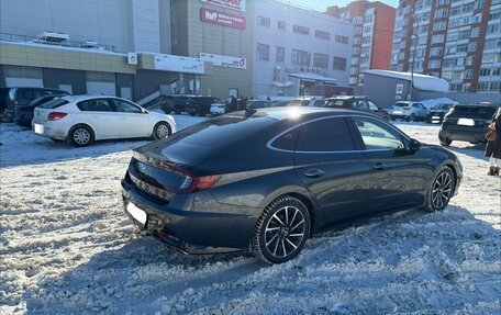 Hyundai Sonata VIII, 2021 год, 2 700 000 рублей, 5 фотография