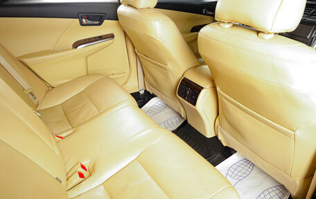 Toyota Camry, 2017 год, 1 849 000 рублей, 10 фотография