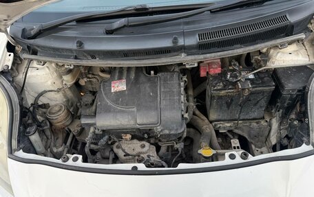 Toyota Vitz, 2005 год, 450 000 рублей, 4 фотография