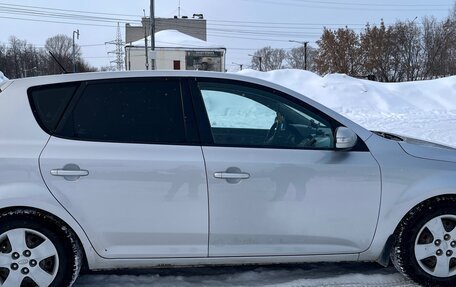 KIA cee'd I рестайлинг, 2011 год, 630 000 рублей, 8 фотография