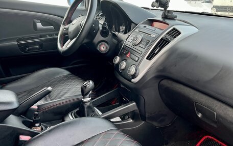 KIA cee'd I рестайлинг, 2011 год, 630 000 рублей, 10 фотография